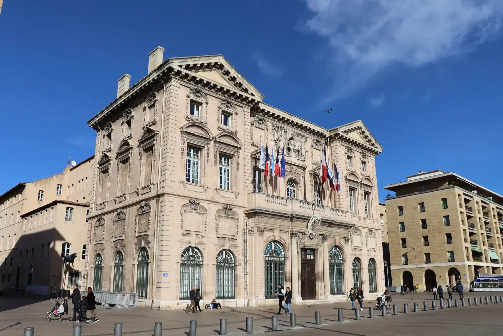 Avocat préemption mairie à Marseille